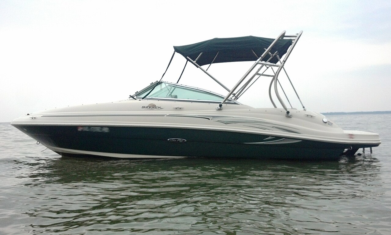 Sea Ray Sundancer 270