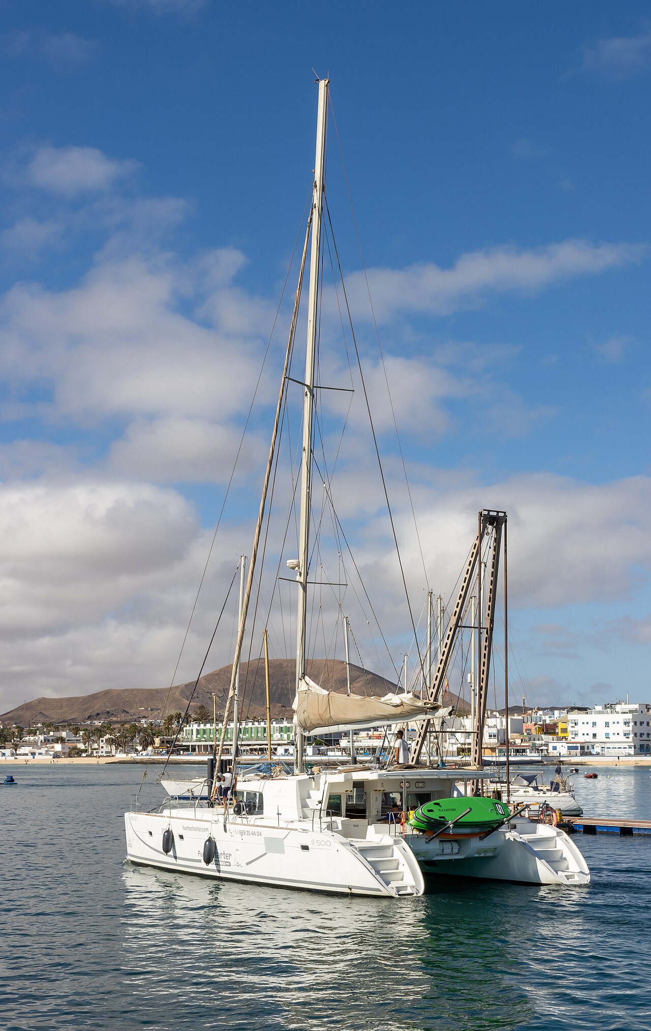 Lagoon 42